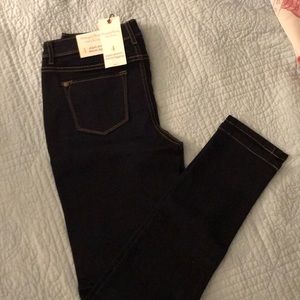 *NWT* simply  Vera jeans